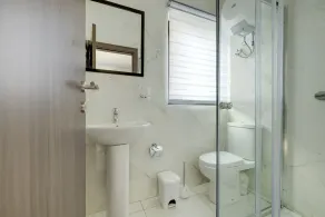 Chic Penthouse Steps from the Promenade - Image 2