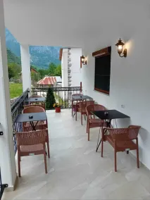 Hotel & Bar - Restorant  Piceri Dragobia - Image 3