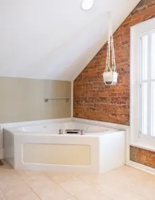 Charming Historic Downtown House w/secluded backyard <2 miles from Purdue - Image 4