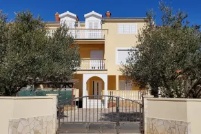Studio flat with balcony and sea view Vrsi - Mulo, Zadar (AS-5796-a) - Image 4