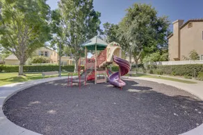 Fenced Yard! Family Escape, 1 Mi to Csub - Image 2