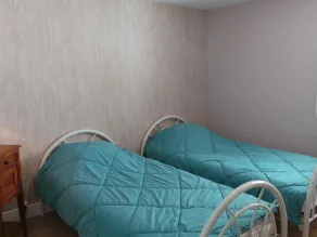Gemütliches Ferienhaus mit Gemeinschaftspool und Haustiere erlaubt - Image 4