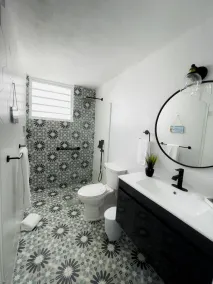 Amazing Ocean Views 2bedroom, Beach gear & 300MB WIFI. Superhost!! - Image 2