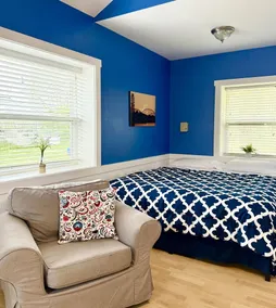 Studio unit with kitchenette - Image 5