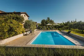 Affascinante villa con piscina e intrattenimento all'aperto per un massimo di 6 ospiti - Image 2