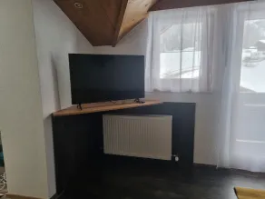 Spacious vacation apartment with unobstructed views of the Ötztal mountains - Image 2