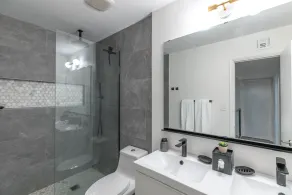 A Beautiful Townhouse Near Old Town Scottsdale – Relaxing Pool, Hot Tub & More! - Image 2