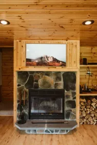 Family-friendly, Luxury Log Cabin Nestled in the Woods - 10 Mins to Sunday River - Image 2
