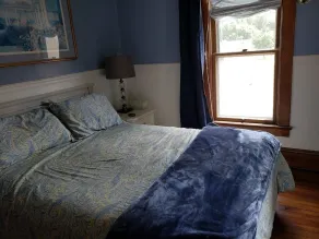 Mycket bra erbjudande! hela huset!Mitt i stan 2 Mi. till Bonaventure1. 5 timmar Niagara Falls - Image 4