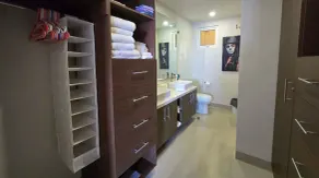 PROMOTION condo equipe avec jacuzzi et piscine - Image 4