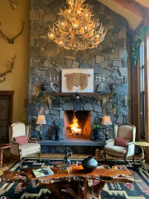 One Of A Kind Mountain Home With Gorgeous  mountain Views - Image 3