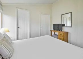 Juniper Deluxe Lodge - Image 5