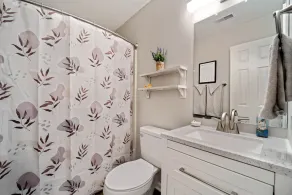 Suite Francis - Minutes from Camp LeJeune and the Beach! - Image 5
