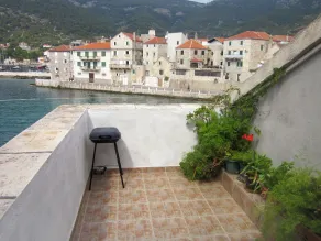Apartments by the sea Komiza, Vis - 8533 - Image 5