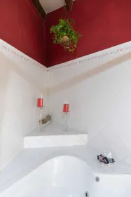 bed & Breakfast - Image 5