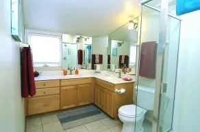 Village Penthouse—3bed2ba, half-block to park. Rate reduced for early departure - Image 3