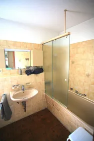 Diese Schöne 3,5-zimmer Wohnung Liegt in Einer Ruhigen Wohnanlage - Image 4
