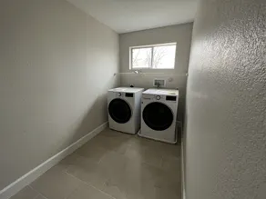 Recently renovated house in NE San Antonio - Image 2