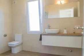LUXURY VILLA WITH AWESOME SEA VIEWS - Image 2