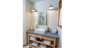 Gorgeous Rustic Ranch House & Farm Stay on 955 acre Ranch & Berry Farm-Sleeps 15 - Image 4