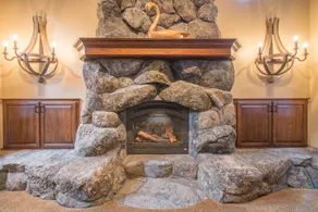 Parfait pour une escapade en couple ou en groupe. Cette grande maison de luxe ne vous décevra pas - Image 2