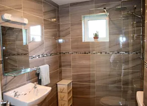 Dunmore Villas Holiday Home No 1 by Trident Holiday Homes - Image 2