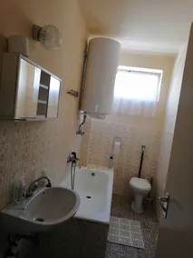 Holiday home with terrace - Image 3