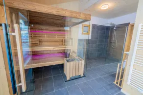 039 W18 in St Georgen am Kreischberg - Image 2