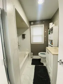 Cozy 4 Bedroom Colonial - Image 5