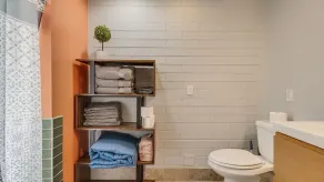 Stylish MId Town Phoenix 1 Bdrm - Image 3