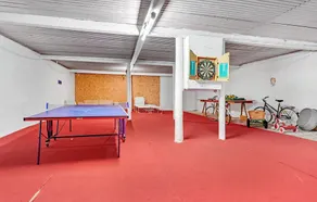 Smukt hus med 6 soveværelser i Kjellerup - Image 3