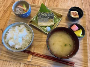 Chi Chi Nuji - Image 5