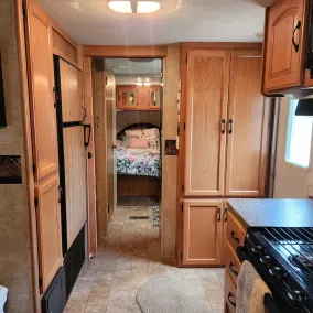 Deluxe Camper at a RV park - Image 2