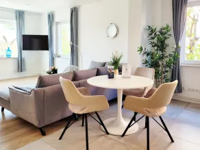 Große Ferienwohnung mit traumhaftem Hafenblick von "Momentic" - Image 5