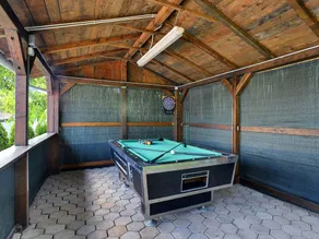 Spacious House With Pool, Veranda And Fenced Playground. Very Family Friendly - Image 2