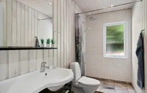 Nice Home In Glesborg With Sauna - Image 4