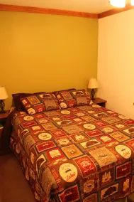 Lakefront cabin with bunkroom sleeps 8.  Quiet no wake cove. - Image 3