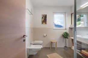 Holiday Apartment 'Pferscher - Apt Kastanienbaum' with Mountain View, Shared Terrace & Wi-Fi - Image 3