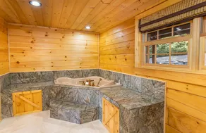 Luxurious Log Cabin on Kerr Scott Lake - Image 3