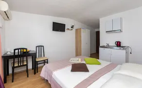 Apartments Luka (91851-A3) - Krilo Jesenice - Image 3