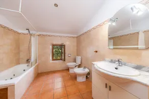 Beautiful Country House \"Ses Angoixes\" near Cas Concos with Pool - Image 4