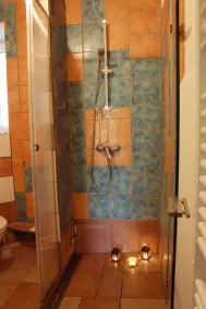 Artisticamente apartamento mobiliado com um monte de inspiração - uma sala de vela - Image 5