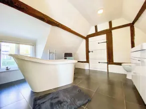 2 chambres à coucher à Wootton Rivers, near Marlborough - Image 3