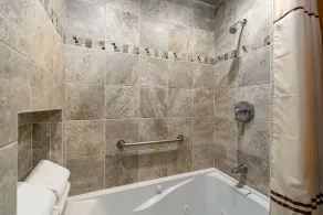 Hallett Peak 101 Condo - Image 3