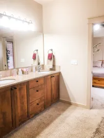 Clean, Comfy, and Cozy Near Everything! (Family and Dogs Friendly:) - Image 4