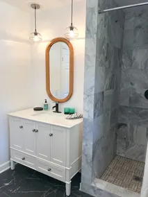 Bright Moderne Designer Maple Street Beach House - Image 4