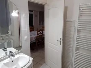 Charmant Duplex avec Jardin Privatif et Parking, à Proximité de Montargis et Pithiviers - Image 4