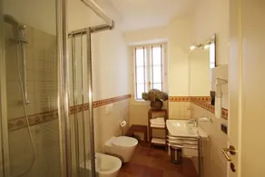 Villa - Image 3