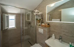 Villa Green Bay - Image 2