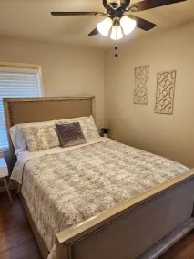 Cozy 3 bedroom/1 bathroom home - Image 5